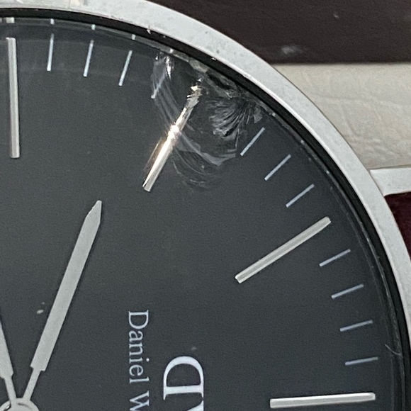 DANIEL WELLINGTON WATCH ***UNISEX*** - Picture 5 of 10